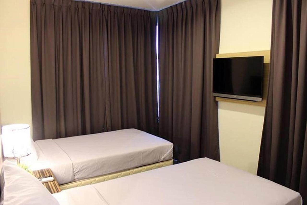 Hotel Sara'S Inn, Shah Alam Exterior photo